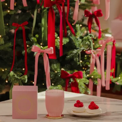 Alternative view of Peppermint Grove Passion Berry Pavlova | Large Candle 370g